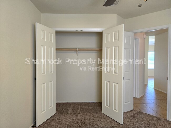 Building Photo - 6701 Tierra Dr