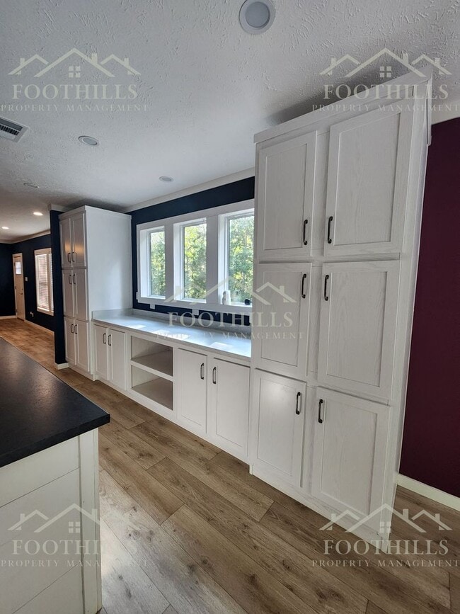 Building Photo - 3-Bedroom Home in a Peaceful Country Setting