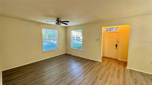 Building Photo - 5975 Westgate Dr