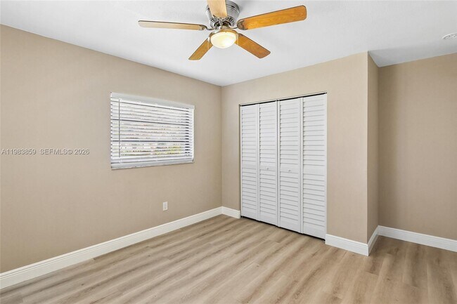 Building Photo - 1315 Egret Rd