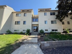 Building Photo - Stylish Loft-Style 2 Bedroom Apartment with Private Balcony