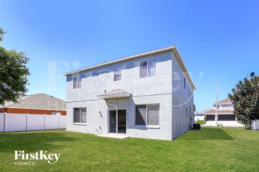 Building Photo - 12607 Longcrest Dr