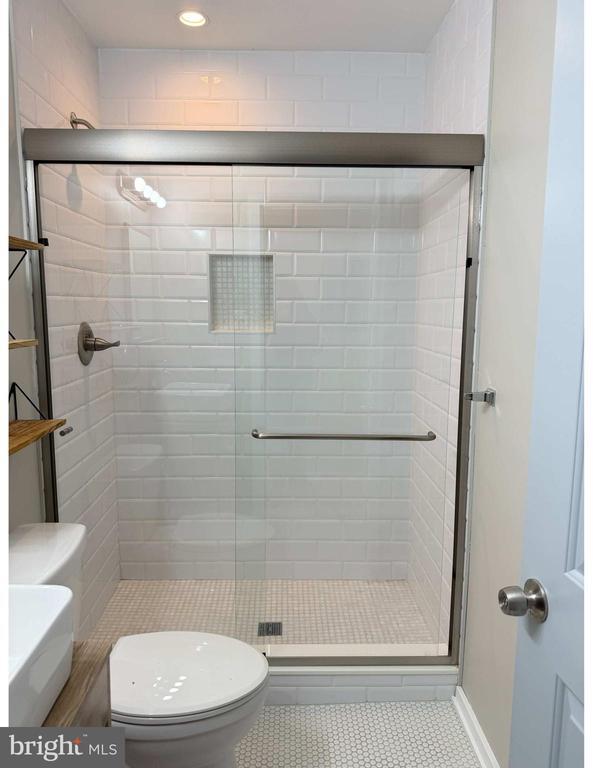 Building Photo - 1614 N 57th St