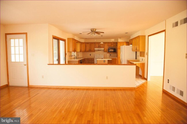Building Photo - 519 Cobbler Ct