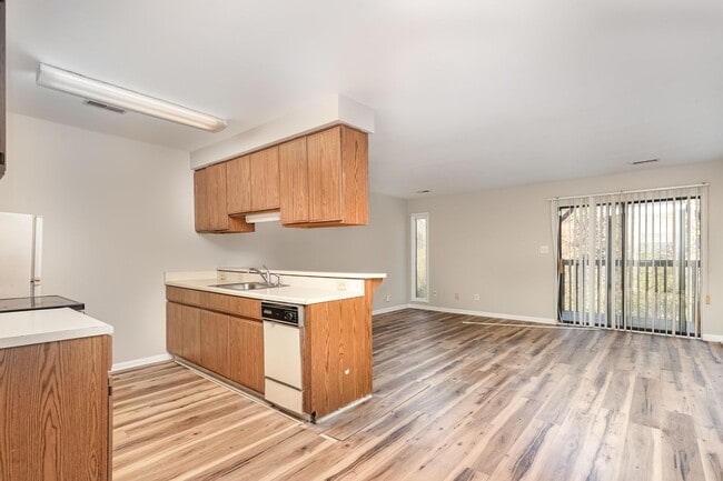 Building Photo - Studio Living in One of Raleigh’s Most Con...