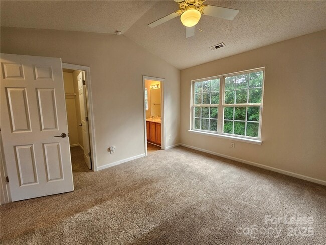 Building Photo - 12340 Honey Hill Ln