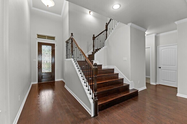 Building Photo - 9621 Solana Vista Loop