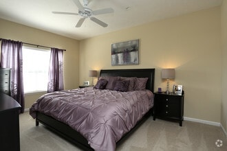 Interior Photo - The Village at Cobblestone Court