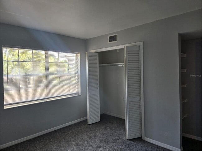 Building Photo - 10342 Carrollwood Ln