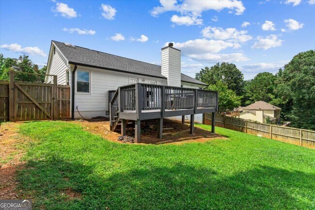 Building Photo - 140 Grayland Creek Dr