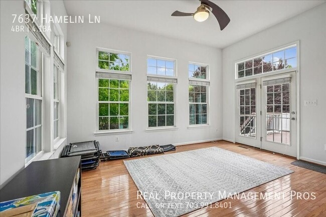 Building Photo - 7637 Hamelin Ln