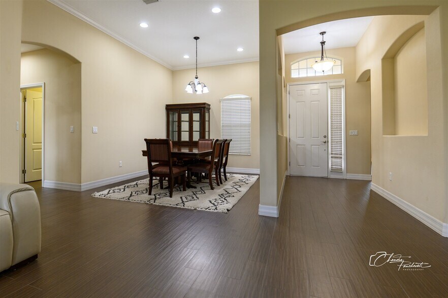 Building Photo - 19305 Yellow Clover Dr