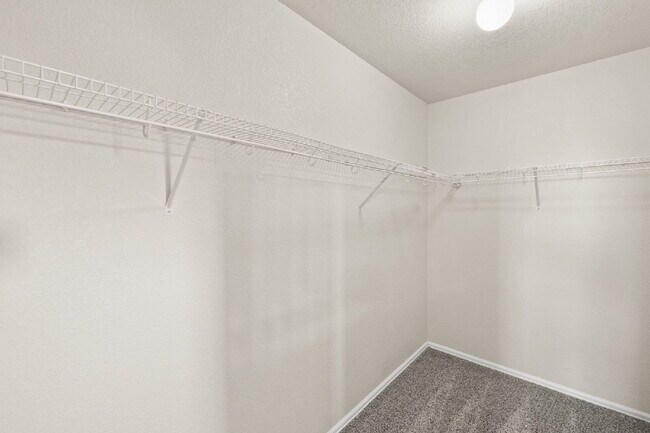 Building Photo - 2217 Inspiration Ln
