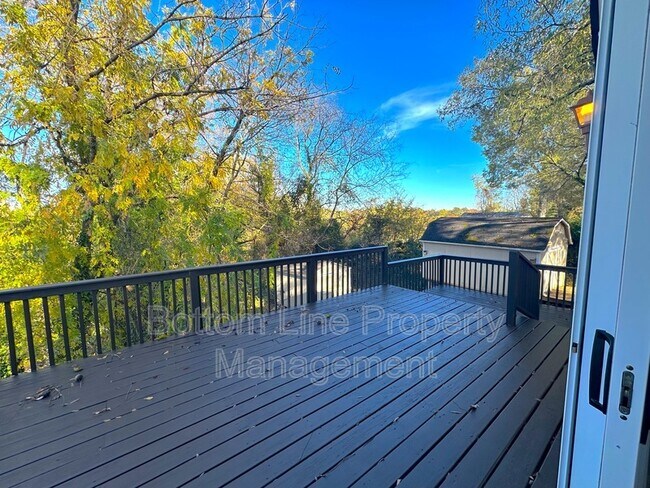 Building Photo - 51 Ashlyn Dr SE