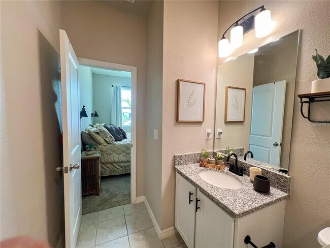 Building Photo - 3567 74th Ave E