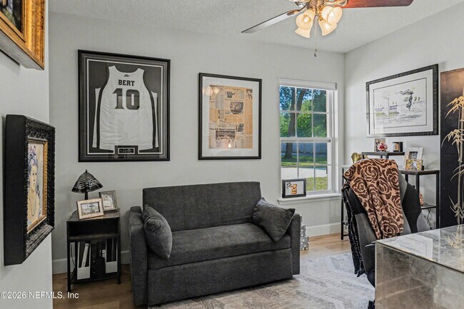 Building Photo - 87159 Chesapeake Ave