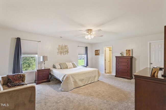 Building Photo - 110 Bray Dr