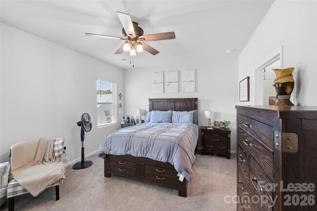 Building Photo - 116 Camdenbrush Trl