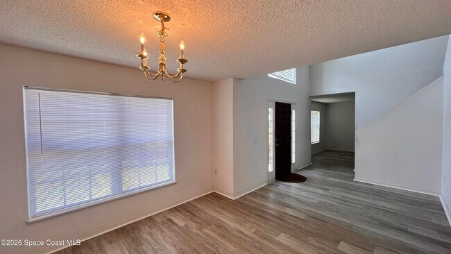 Building Photo - 1727 Valcourt St NW