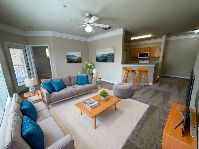 Building Photo - 8836 Villa View Cir