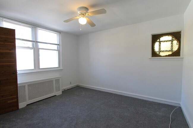 Building Photo - 6711 S Pleasant Pl