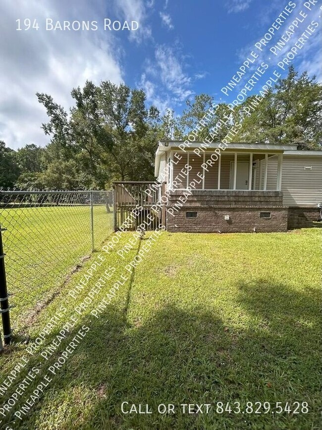 Building Photo - 194 Barons Rd