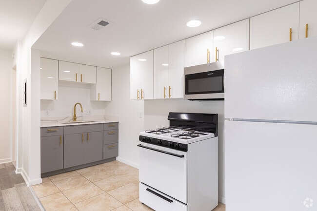 TWO BEDROOM - 320 Grafton