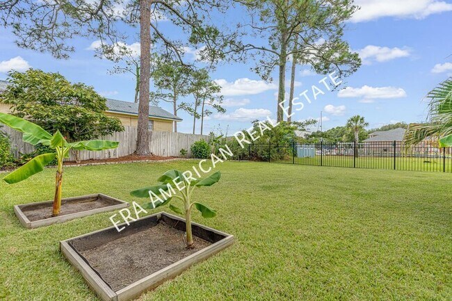 Building Photo - 1725 Union Ave