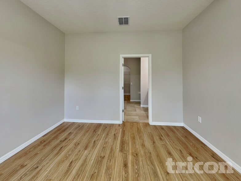 Building Photo - 158 Blackstone Creek Rd