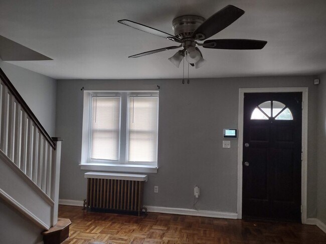 Building Photo - 5028 Chalgrove Ave