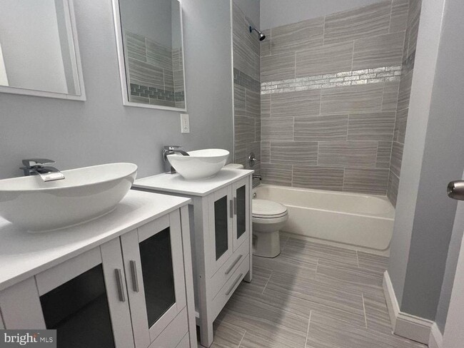 Building Photo - 1607 E Biddle St