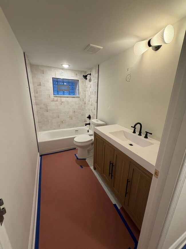 Building Photo - 4417 N 9th St