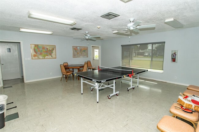 Building Photo - 7255 NW 8th Ct