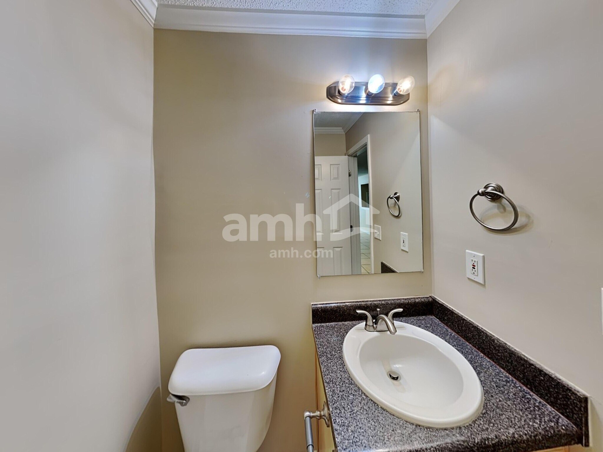 Building Photo - 3555 Spring Mesa Dr