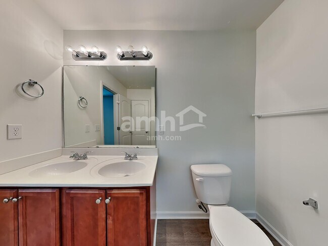 Building Photo - 4159 Field Crossing Dr