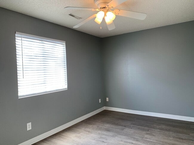 Building Photo - 930A Boston Way #6 in Coralville, IA