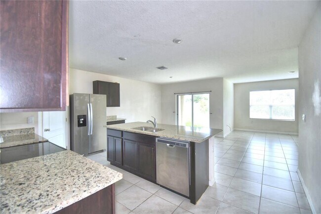 Building Photo - 5628 Siltstone St