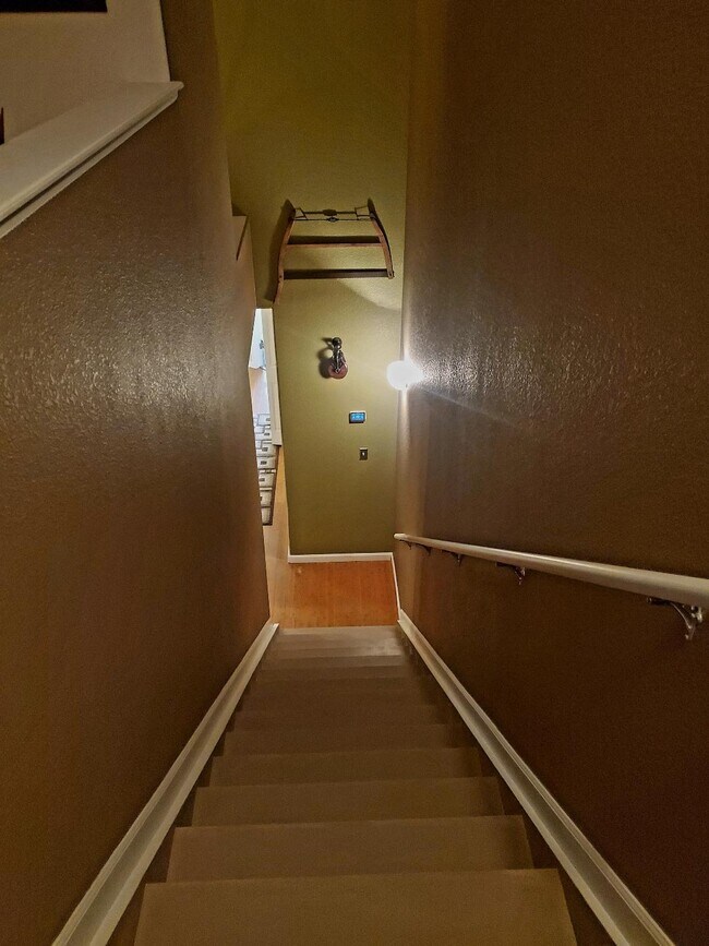 Building Photo - 5800 Tower Rd