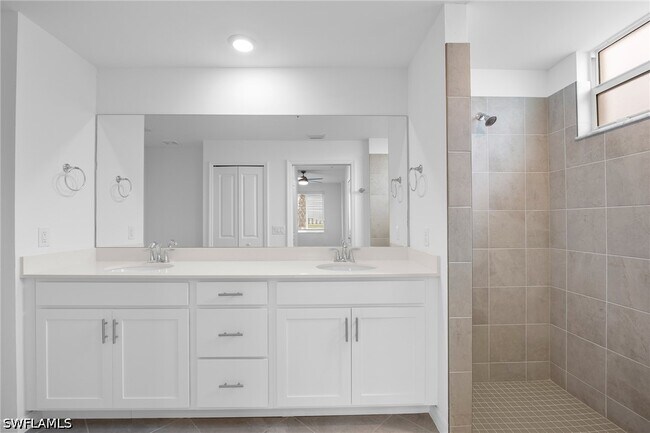 Building Photo - 5445 Double Eagle Cir
