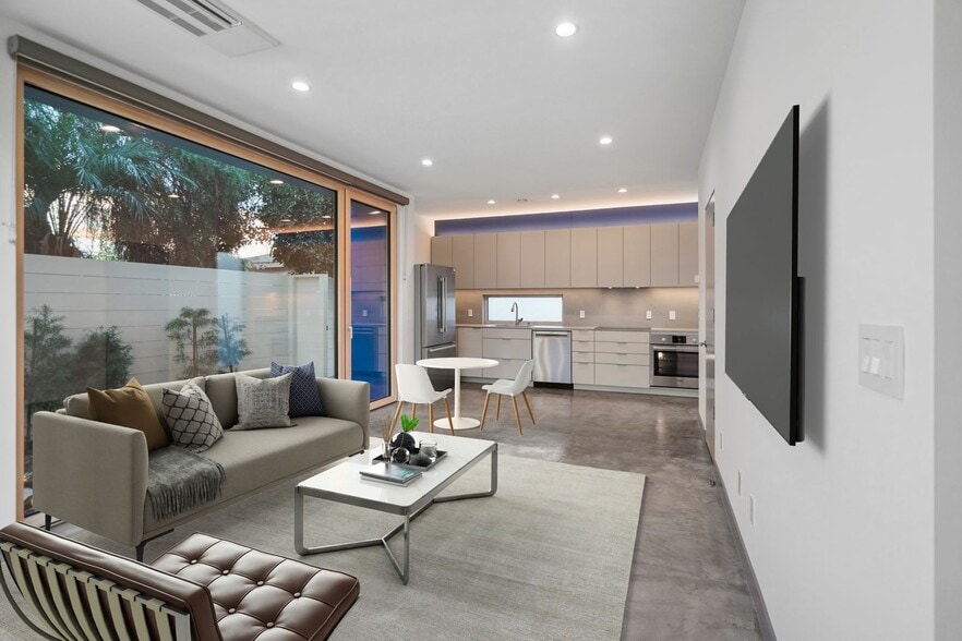 Building Photo - 12527 Wagner St