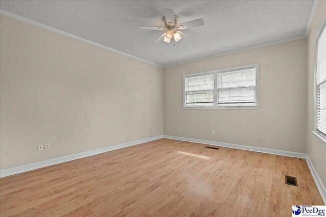 Building Photo - 509 Spruce St