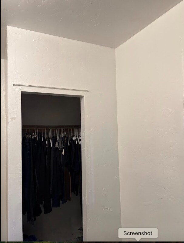 Building Photo - 1780 Le Roy Ave