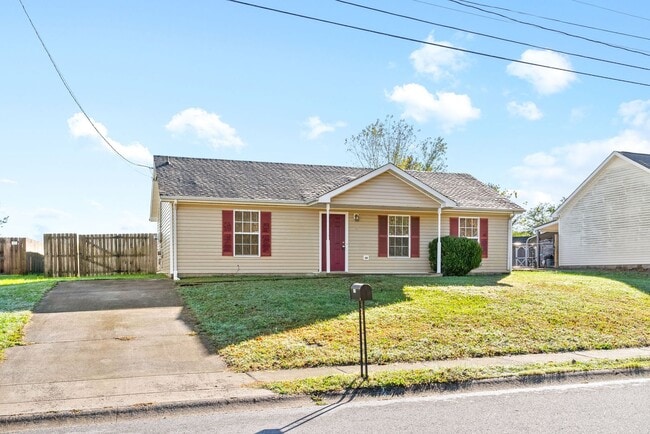 Building Photo - Home For Rent Near Heritage Park!