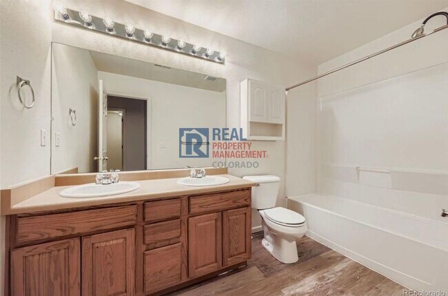 Building Photo - 12740 Jasmine St