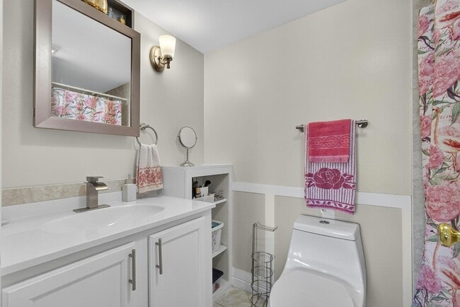 Building Photo - 12001 Poinciana Blvd