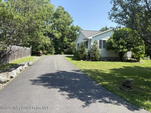 Building Photo - 2825 Best Ln