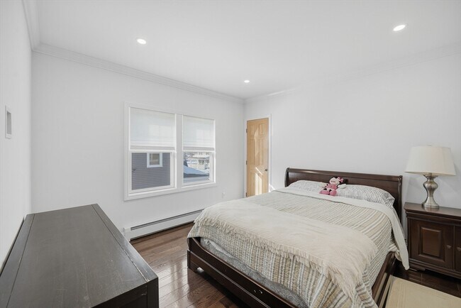 Building Photo - 34 Wilson Ave