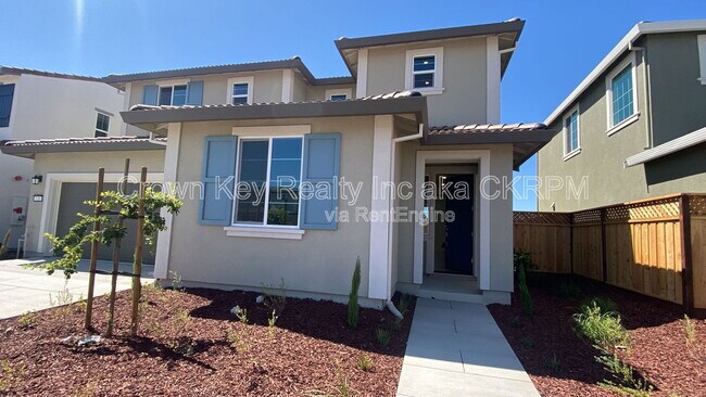 Building Photo - 120 Adriana Dr