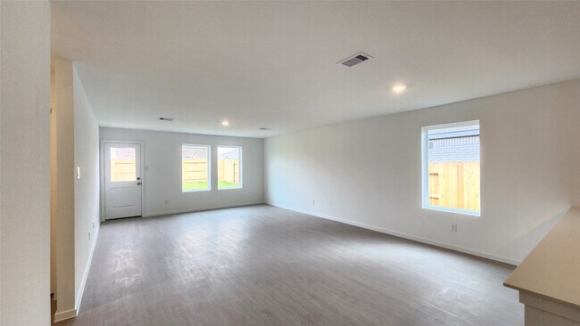 Building Photo - 16218 Rustic Pr Dr