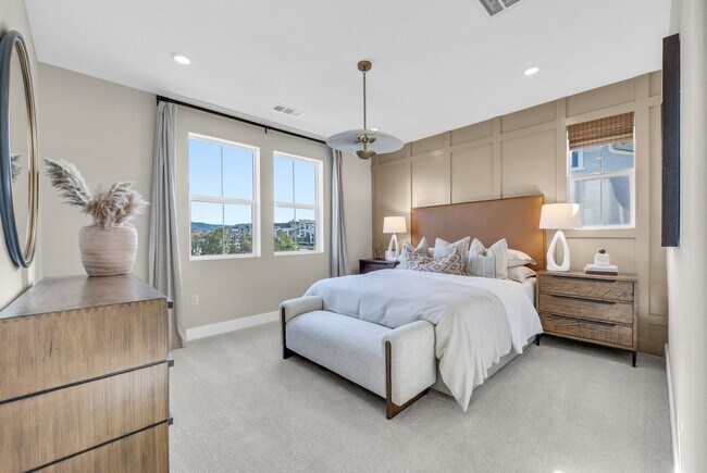 Building Photo - New-built Home in Great Park